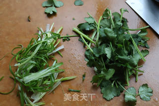 清香蒸鲈鱼的做法步骤:5