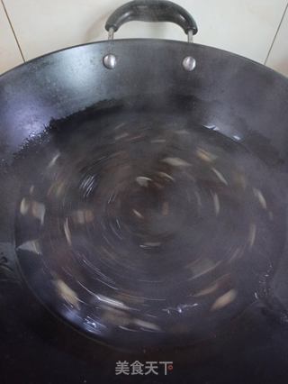 紫菜蛋花汤的做法步骤:6