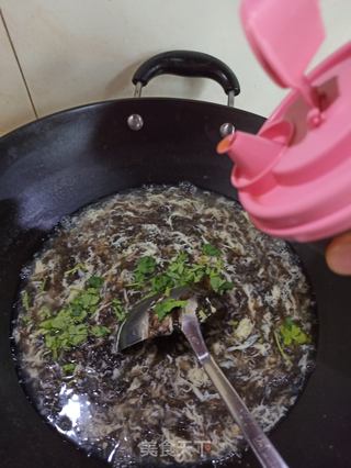 紫菜蛋花汤的做法步骤:10