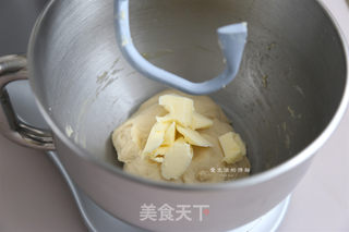 香葱肉松面包的做法步骤:4