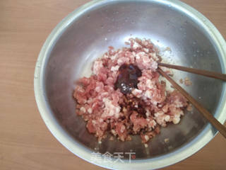 双色猪肉白菜馅水饺的做法步骤:5