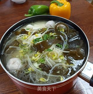 海带豆芽豆腐贡丸汤的做法步骤：10