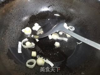 酸菜猪肉炖粉条的做法步骤：3