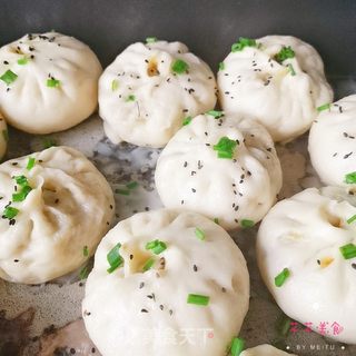 牛肉水煎包的做法步骤:21