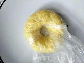 超可爱的小蜜蜂甜甜圈的做法步骤:3