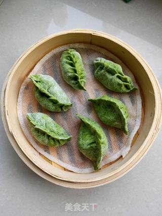 翡翠酸菜蒸饺的做法步骤:11