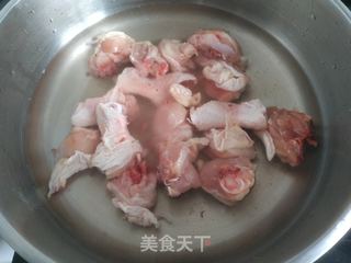 香菇炖鸡腿的做法步骤:5