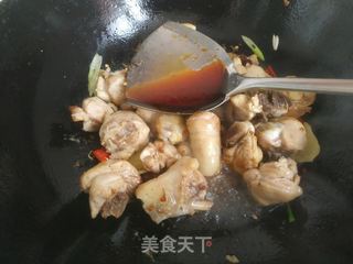 香菇炖鸡腿的做法步骤:8