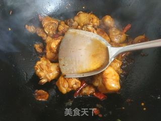 香菇炖鸡腿的做法步骤:11