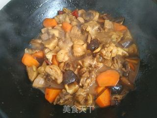 香菇炖鸡腿的做法步骤:15