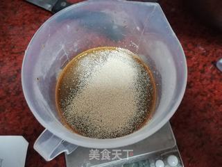红糖米糕的做法步骤:2