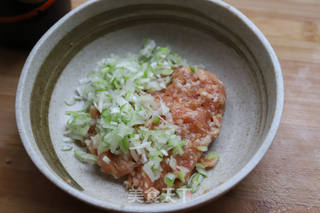 玫瑰花煎饺的做法步骤:3