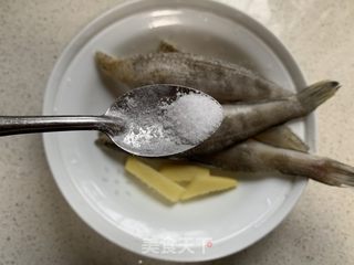 香烤冰鱼爱心餐的做法步骤：1