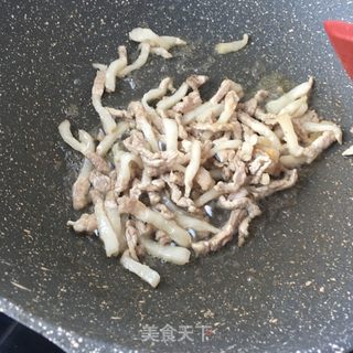 肉丝炒榨菜的做法步骤：10