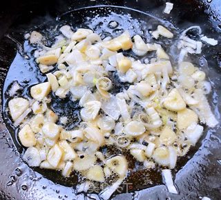 冬瓜胡萝卜肉丸汤的做法步骤：5
