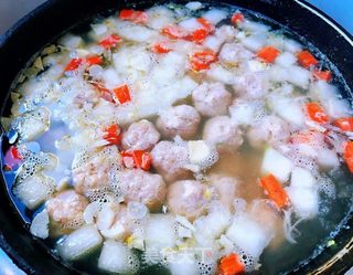 冬瓜胡萝卜肉丸汤的做法步骤：9