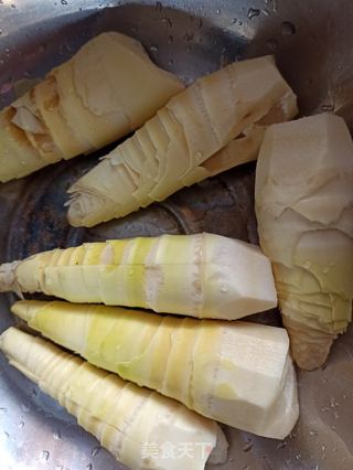 油焖春笋的做法步骤:2