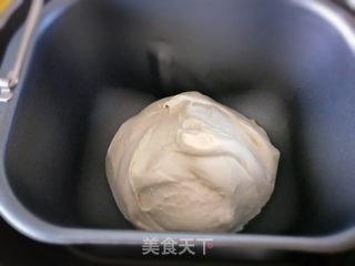 酸菜猪肉馅盒子！的做法步骤：2