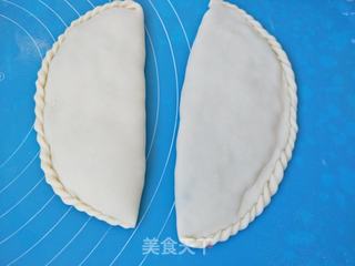 酸菜猪肉馅盒子!的做法步骤:9