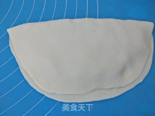 酸菜猪肉馅盒子!的做法步骤:7