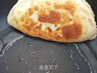 酸菜猪肉馅盒子!的做法步骤:12