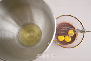 草莓慕斯蛋糕的做法步骤:3