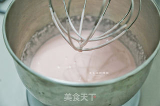 草莓慕斯蛋糕的做法步骤:12