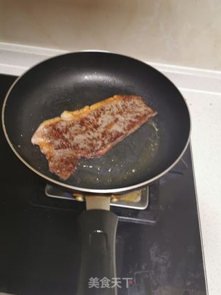 香煎西冷牛排的做法步骤:9