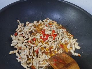 鱼香肉丝的做法步骤:6