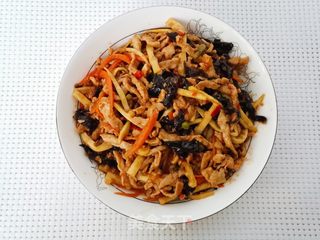 鱼香肉丝的做法步骤:10
