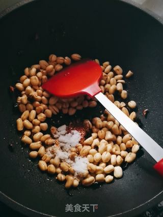 酒鬼花生的做法步骤:8