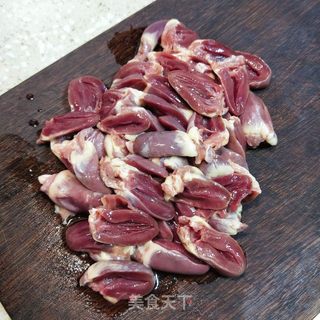 酱爆鸭心的做法步骤:2