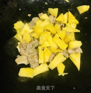 菠萝鸭的做法步骤：6