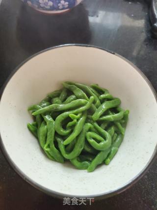 菠菜面的做法步骤:12