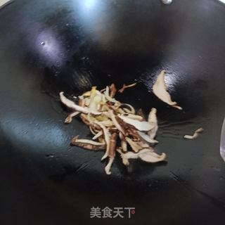 西红柿疙瘩汤的做法步骤:5