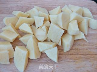 红烧鸡叉骨土豆的做法步骤：4