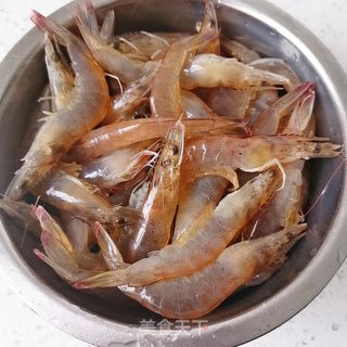 白灼虾的做法步骤:2