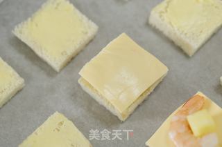 菠萝虾西多士的做法步骤:8