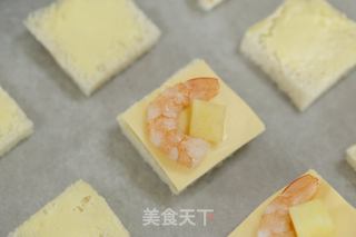 菠萝虾西多士的做法步骤:9