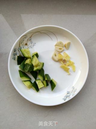 菠萝鸡丁的做法步骤:5