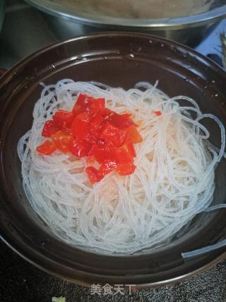 剁椒蒜蓉粉丝虾的做法步骤:4