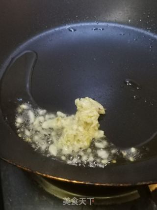 剁椒蒜蓉粉丝虾的做法步骤:6