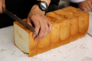 玉米培根三明治的做法步骤：1