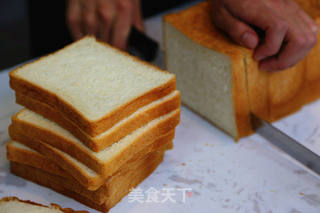 玉米培根三明治的做法步骤：2