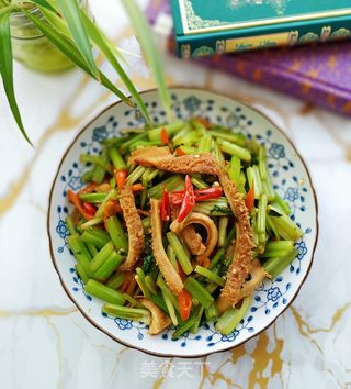 芹菜炒牛肚的做法步骤:8