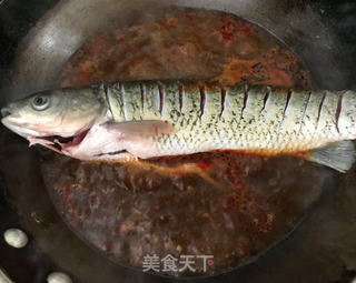 酸辣炖鱼的做法步骤:9