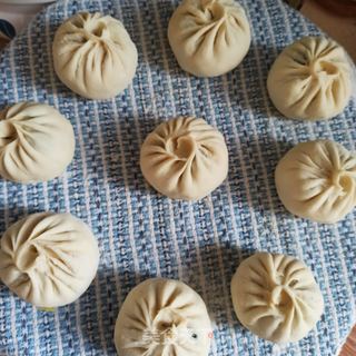 韭菜鸡蛋包子的做法步骤:12