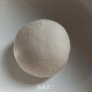 韭菜鸡蛋包子的做法步骤：2