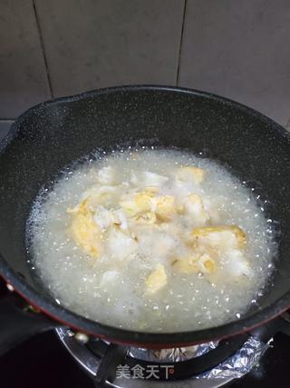 煎蛋白花菜汤的做法步骤:6
