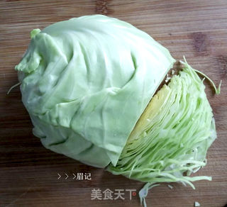 卷心菜沙拉的做法步骤:3